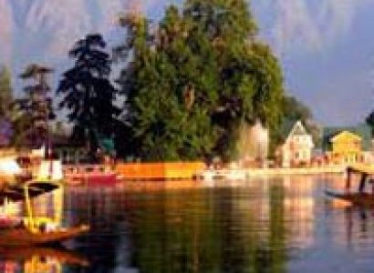 Splendid Kashmir Tour