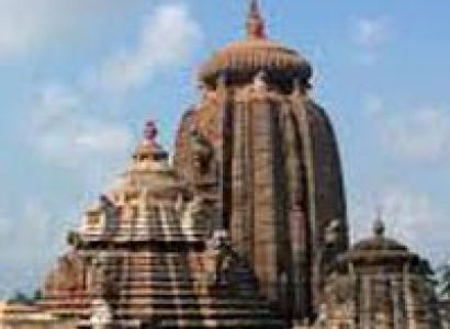 Golgen Triangle with Chilka Lake, Odisha Tour Package