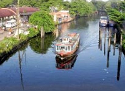 Cochin - Munnar - Alleppey Tour