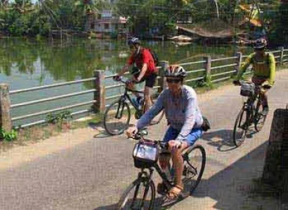 Kerala Cycling Tour