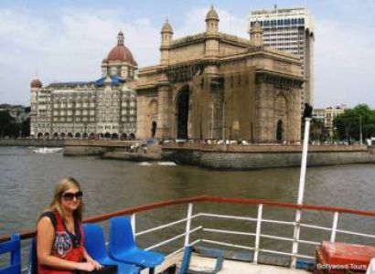 Bollywood with Slum Tour Package