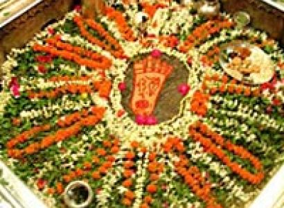 Varanasi - Gaya (Bodhgaya) - Varanasi Same Day Tours