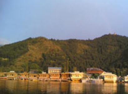 Kashmir LTC Package with Hotel Aashayana