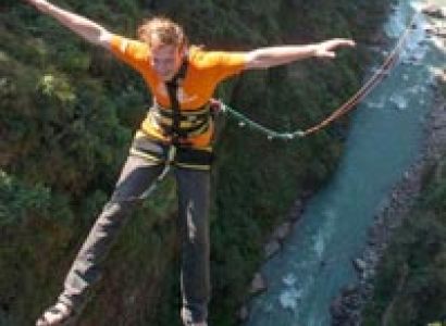 Bunjy Jumping, Rafting Tour