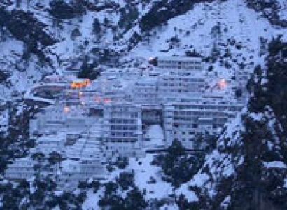 Vaishno Devi With Amritsar Tour