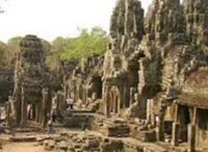 Phnom Penh with Siem Reap Tour