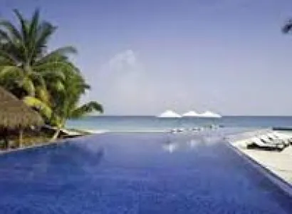 Mesmerizing Maldives Tour
