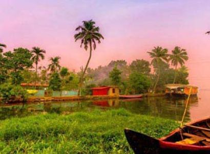Amazing Munnar-Thekkady-Alleppey Tour package