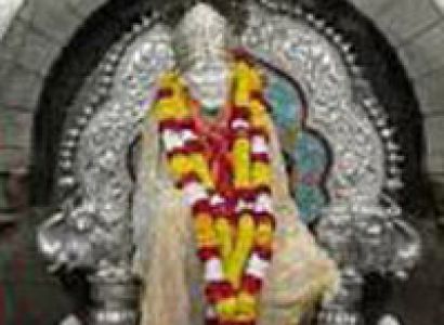 Aurangabad - Shirdi - Shanishinganapur - Ellora Tour