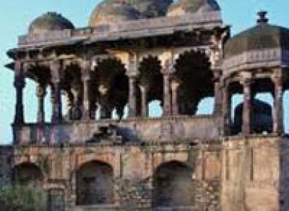 Jaipur - Pushkar - Udaipur - Chittorgarh - Ranthambore Tour