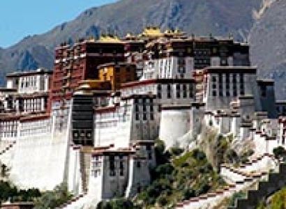 Everest Base Camp Tour in Tibet