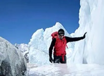 Makalu Sherpani Col Trekking Tour