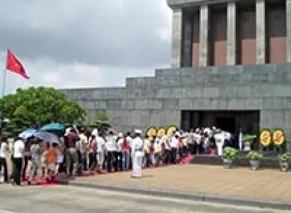 3D/2N - Hanoi Stop Over