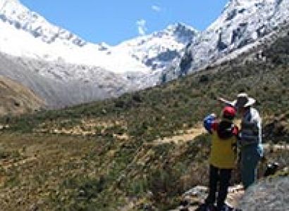 Santa Cruz Trek with 69 Lake