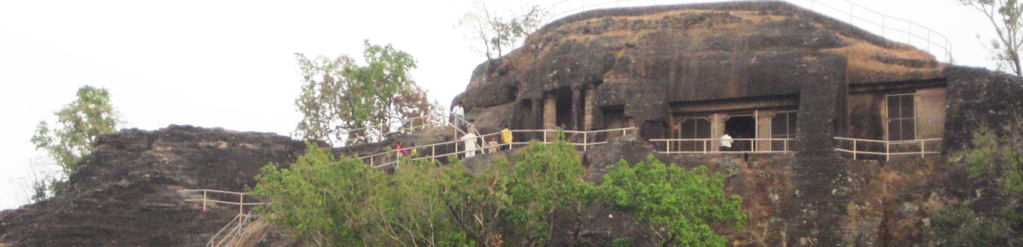 Top Tourist Places To Visit in Pachmarhi
