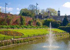 Leeds Travel Guide