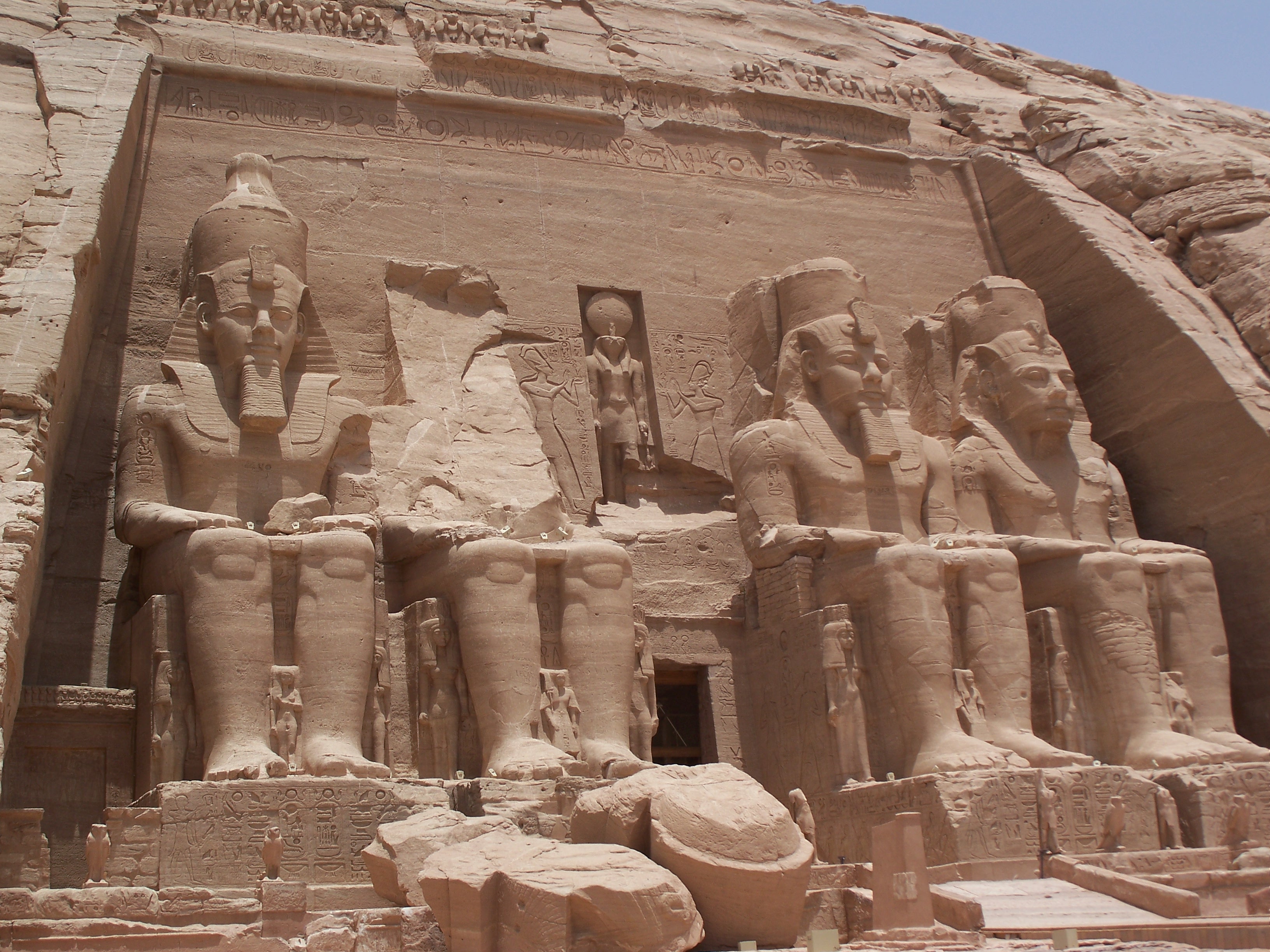 Top Tourist Places To Visit in Abu Simbel