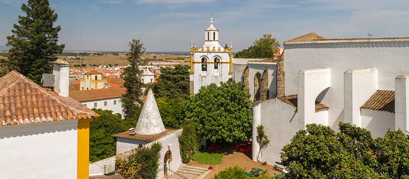 Top Tourist Places To Visit in Evora